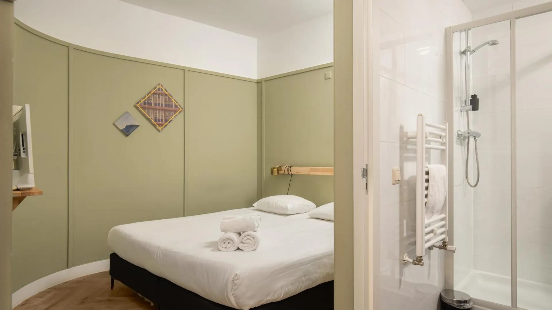 Hotel Light 3*, Rotterdam