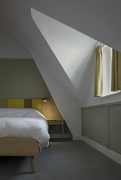Hotel Light
